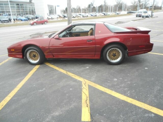 1989 Pontiac Trans Am GTA - photo 6