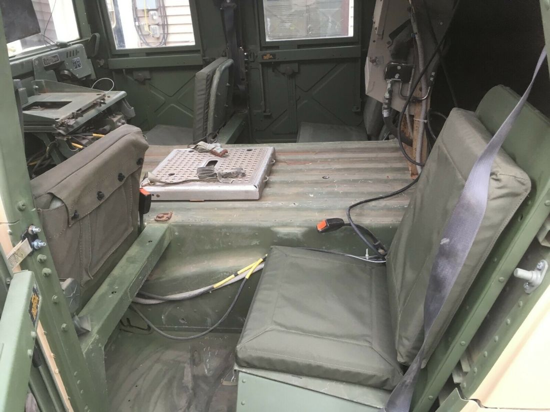 1989 Hummer H1 - photo 7