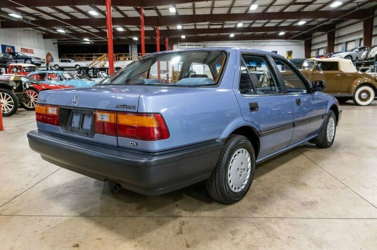1989 Honda Accord DX - photo 5