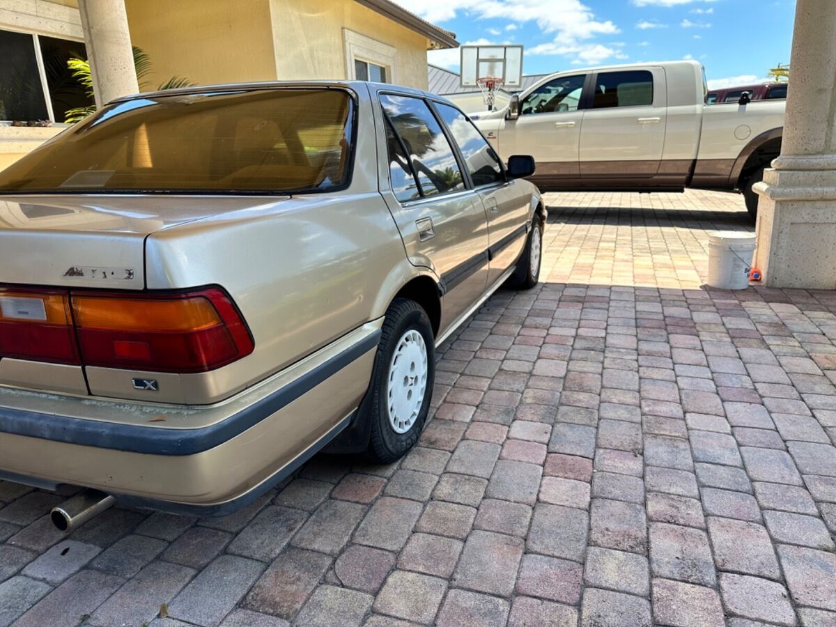 1989 Honda Accord LX - photo 4