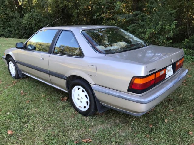 1989 Honda Accord LXi Coupe 2-Door - photo 6