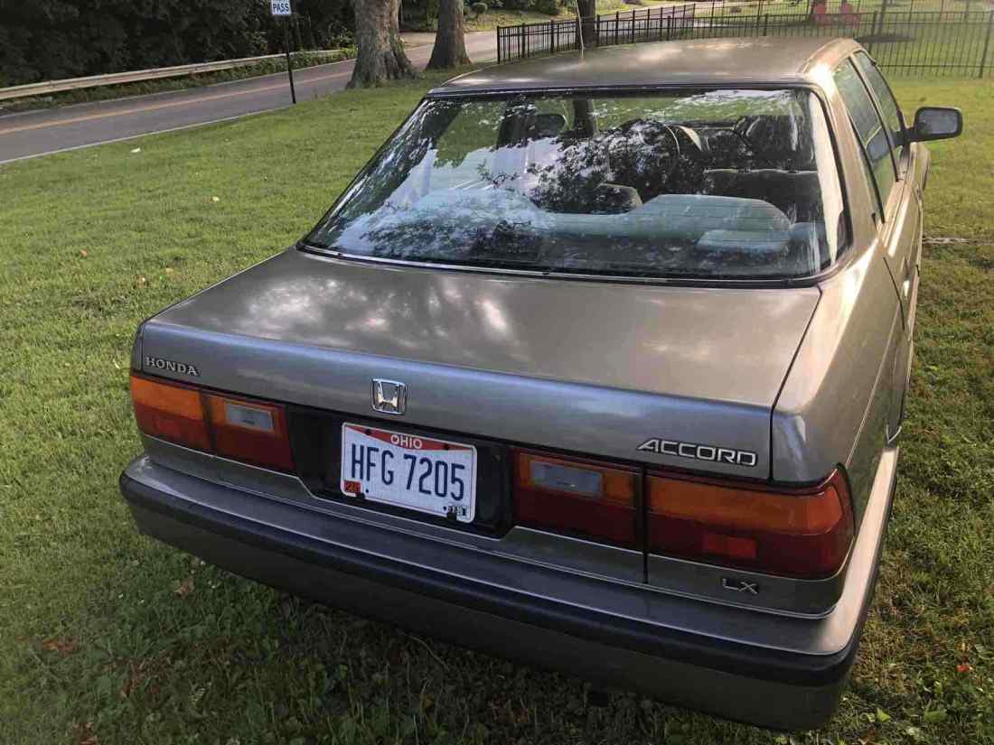 1989 Honda Accord LX - photo 4