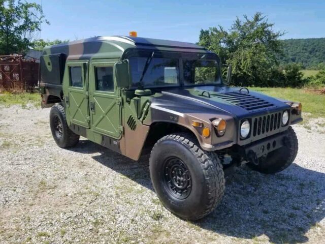 1989 Hummer H1 Wagon Green 4WD Automatic 1989 Hummer H1