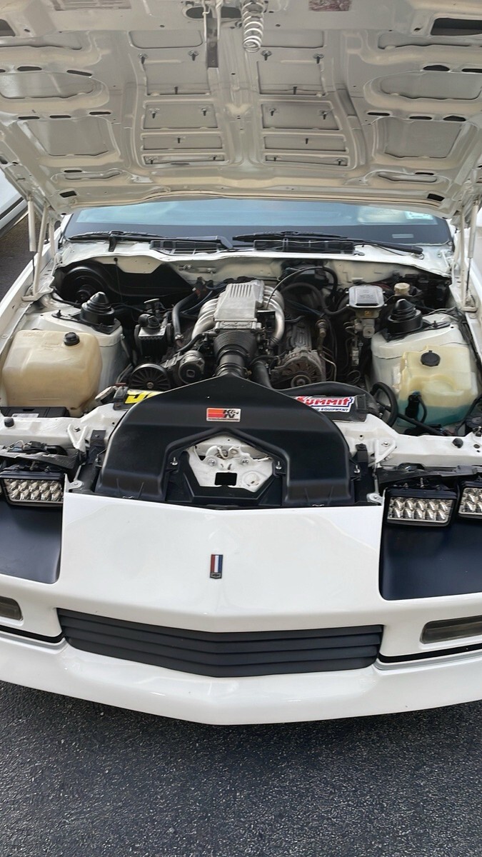1989 Chevrolet Camaro - photo 11