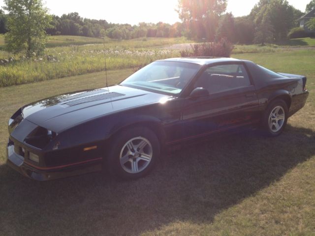 1989 Chevrolet Camaro - photo 10