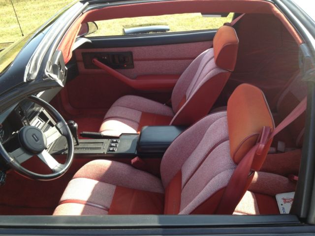 1989 Chevrolet Camaro - photo 12