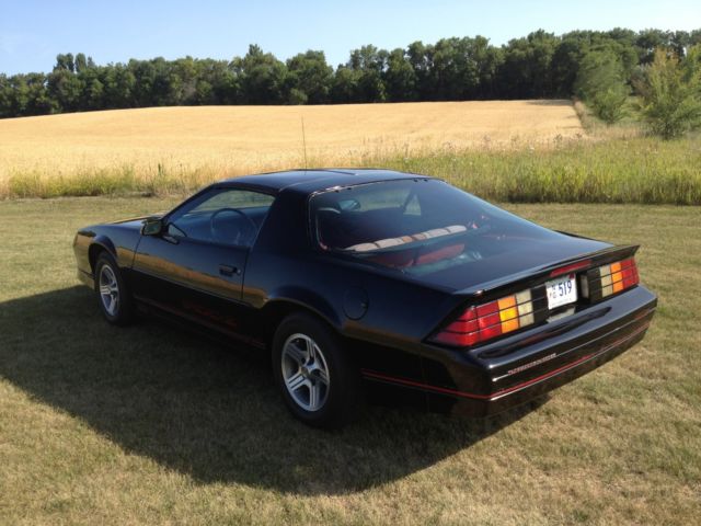 1989 Chevrolet Camaro - photo 4
