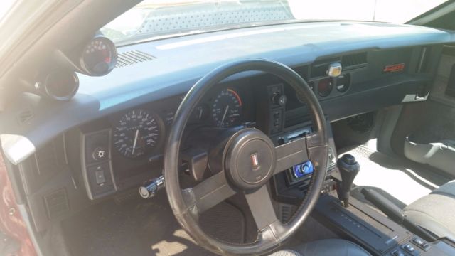 1989 Chevrolet Camaro iroc - photo 9