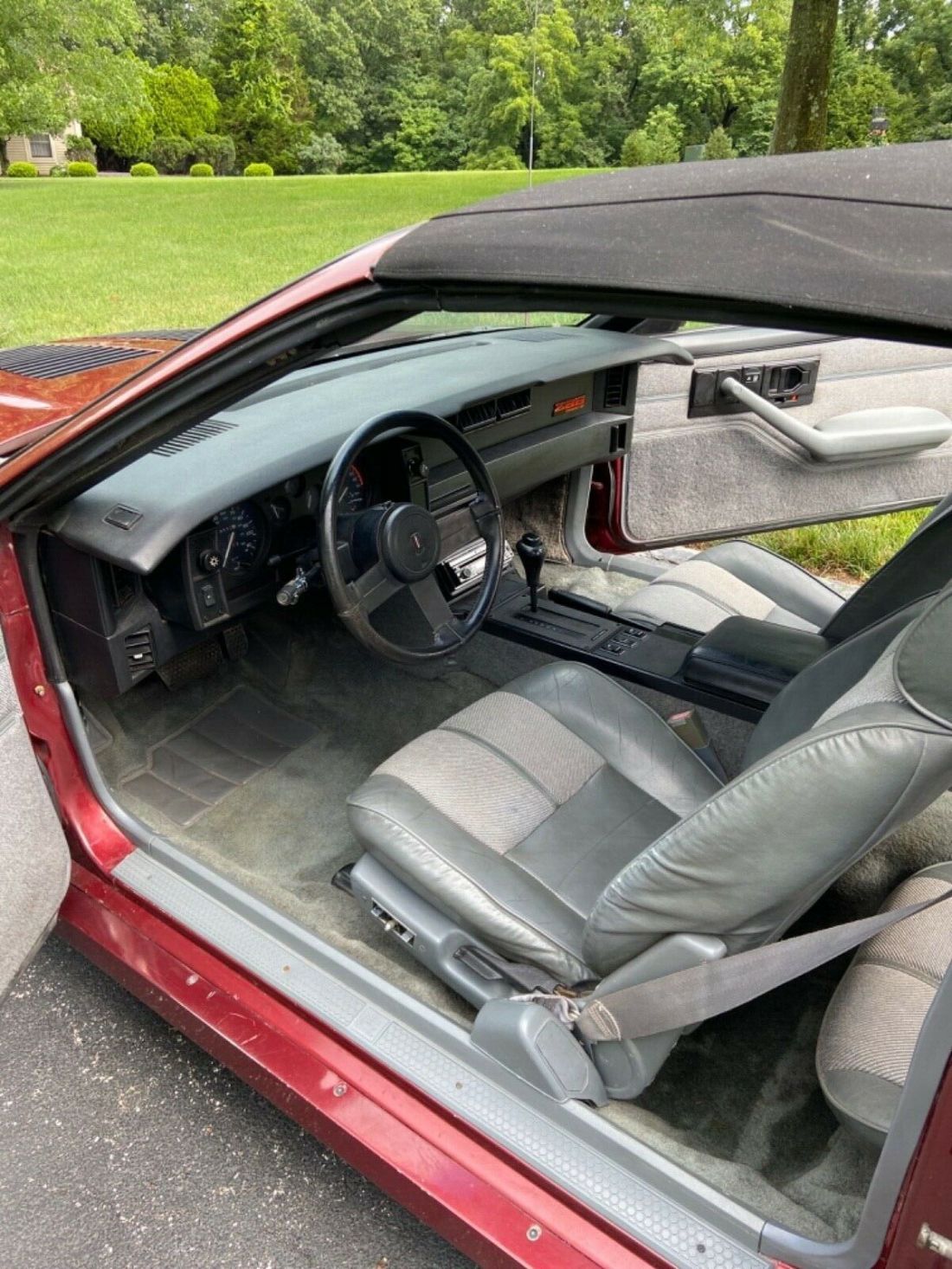 1989 Chevrolet Camaro Iroc - photo 8