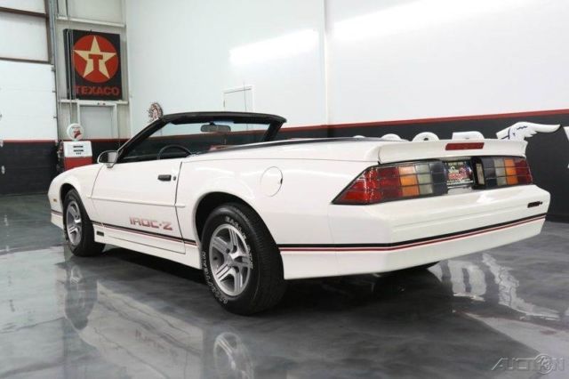 1989 Chevrolet Camaro IROC Z 2dr Convertible - photo 10