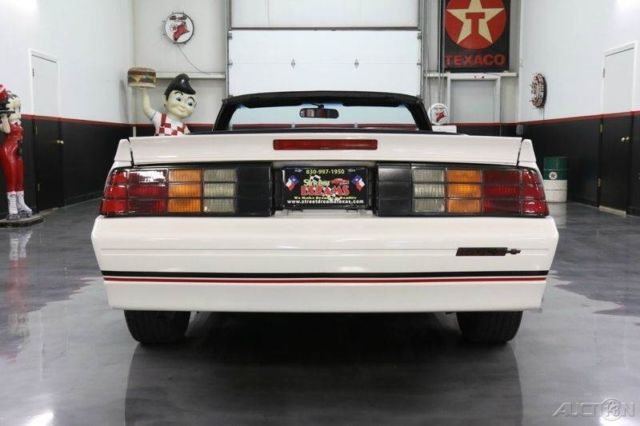 1989 Chevrolet Camaro IROC Z 2dr Convertible - photo 12