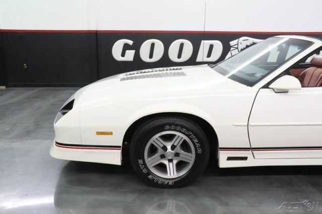 1989 Chevrolet Camaro IROC Z 2dr Convertible - photo 6