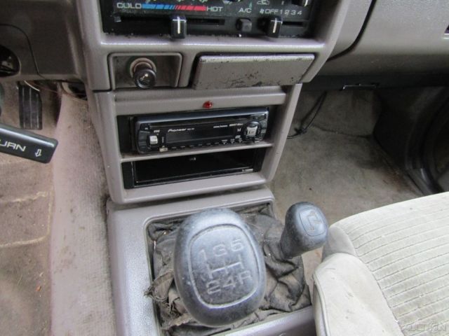 1989 Isuzu Pickup S - photo 12