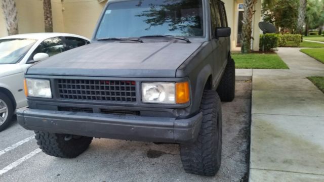 1989 Isuzu Trooper 4 DOOR