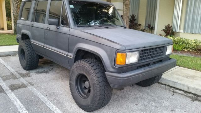 1989 Isuzu Trooper 4 DOOR - photo 3
