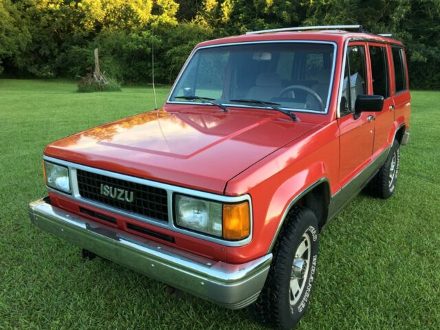 1989 Isuzu Trooper LS - photo 4