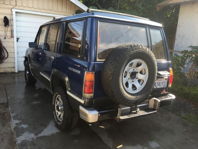 1989 Isuzu Trooper LS
