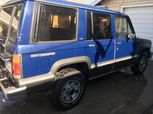 1989 Isuzu Trooper LS - photo 3