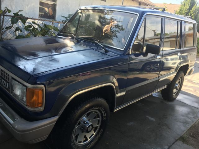 1989 Isuzu Trooper LS - photo 4