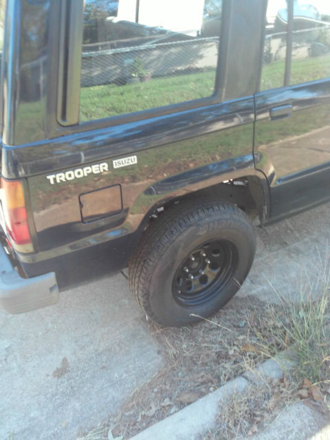 1989 Isuzu Trooper LS Sport Utility 4-Door - photo 4