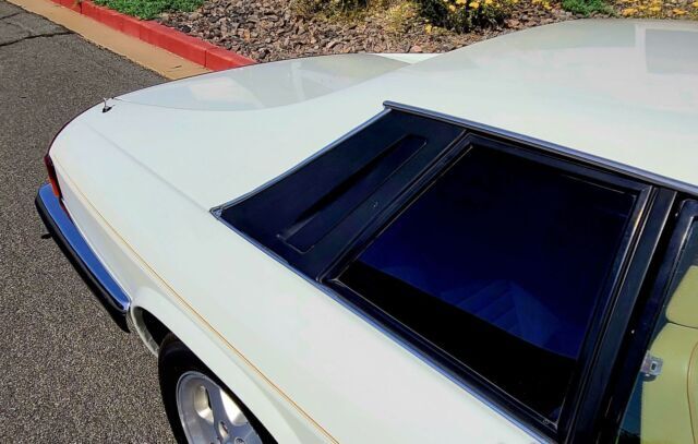 1989 Jaguar XJ-Series XJS V12 FREE SHIPPING WITH BUY IT NOW - photo 12