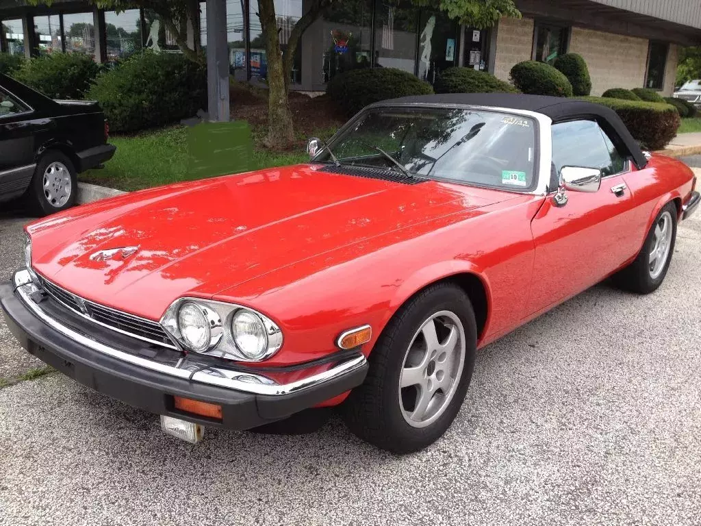 1989 Jaguar XJ12 1989 Jaguar XJ12