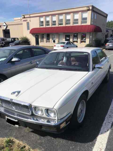 1989 Jaguar XJ6 - photo 2