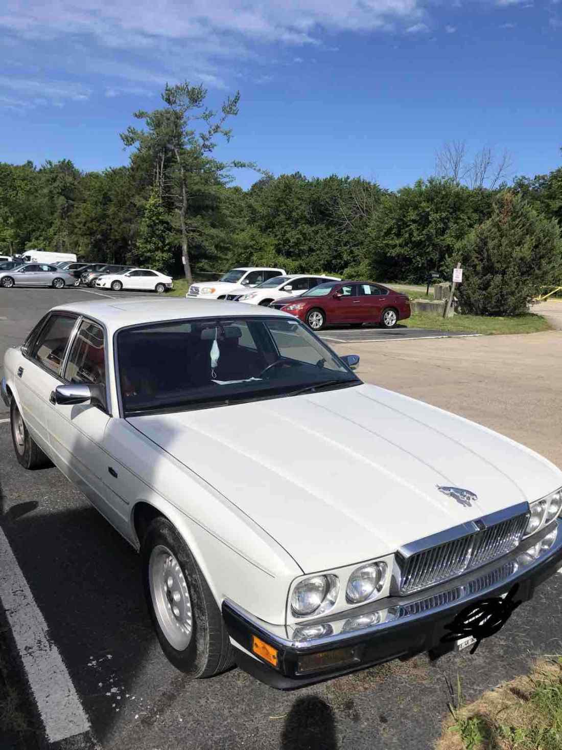 1989 Jaguar XJ6 - photo 3