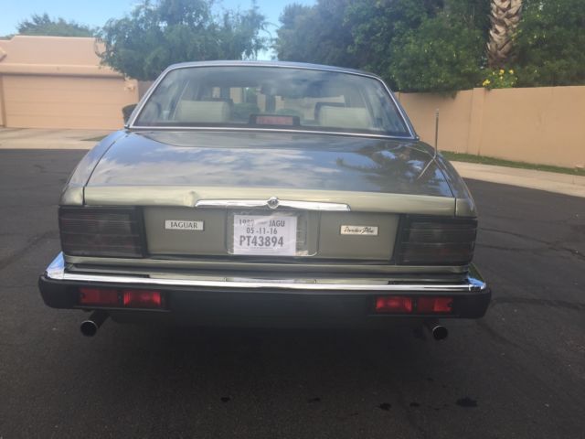 1989 Jaguar XJ6 - photo 3