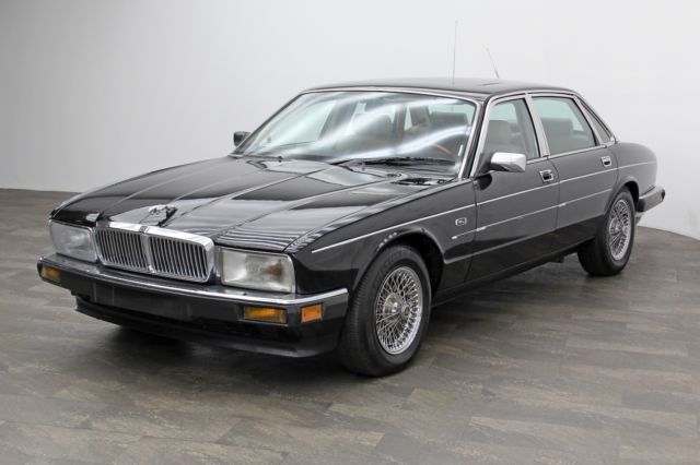 1989 Jaguar XJ6 Vanden Plas ~ Series III