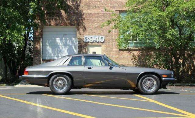 1989 Jaguar XJS -- - photo 4
