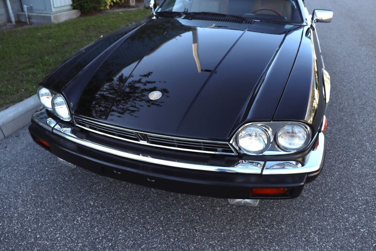 1989 Jaguar XJS Convertible - photo 8