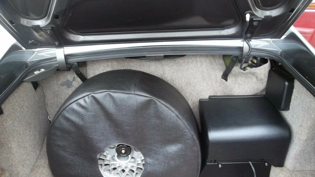 1989 Jaguar XJS - photo 13