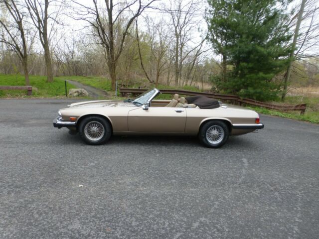 1989 Jaguar XJS V12 Convertible - photo 2