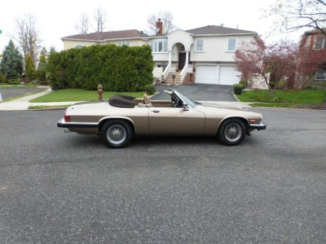 1989 Jaguar XJS V12 Convertible - photo 4
