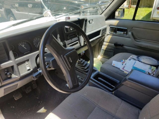 1989 Jeep Cherokee - photo 3