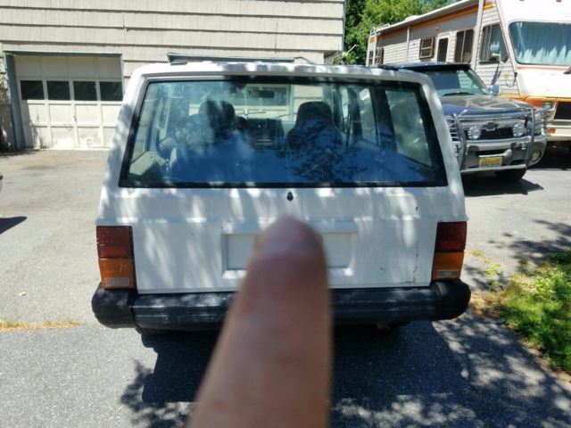 1989 Jeep Cherokee - photo 4