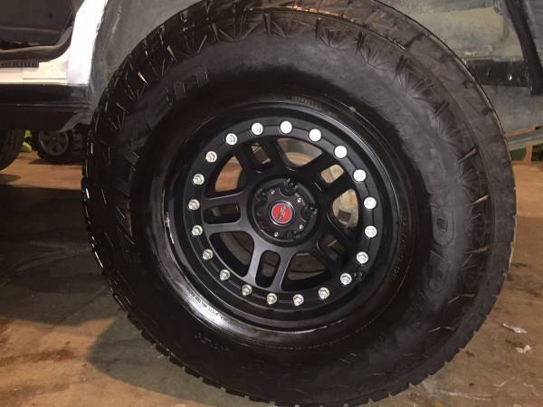 1989 Jeep Cherokee - photo 11