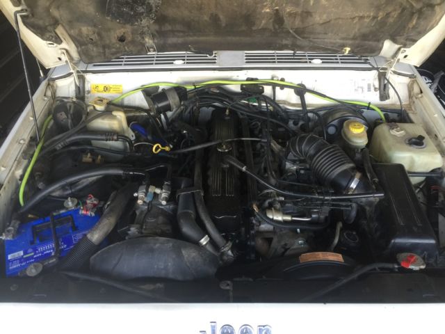 1989 Jeep Cherokee - photo 13