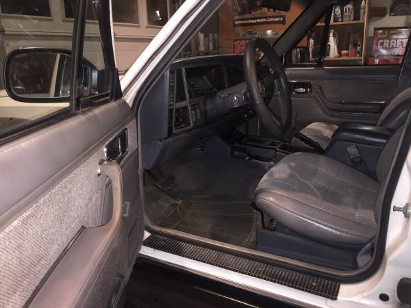 1989 Jeep Cherokee - photo 5