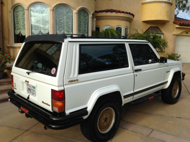 1989 Jeep Cherokee Limited Sport Utility 2-Door - photo 7