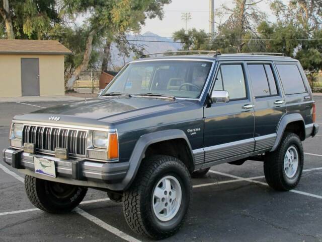 1989 Jeep Cherokee XJ - SUPER CLEAN, WELL DOCUMENTED, 145K ORIG MILES 1989 Jeep Cherokee Laredo 4x4