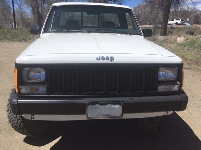 1989 Jeep Comanche 4x4 longbed 4.0 5-speed Pickup Truck 1989 Jeep Comanche Pioneer