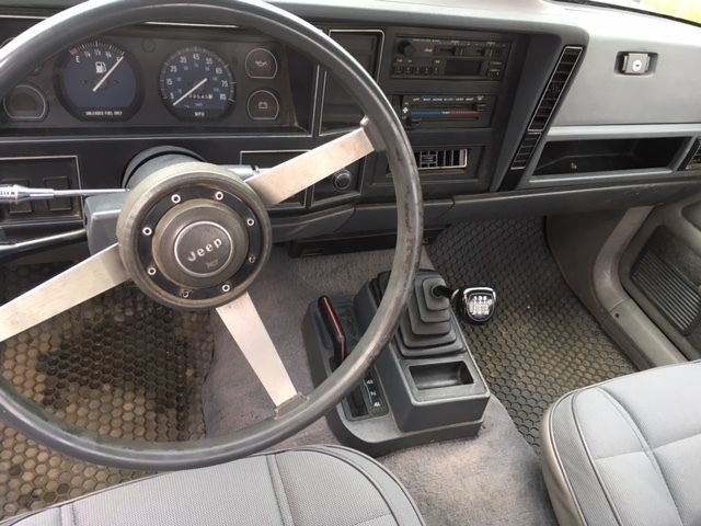 1989 Jeep Comanche Pioneer - photo 11