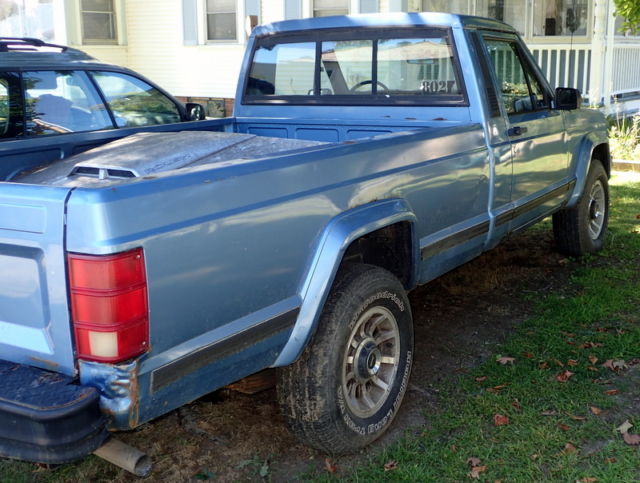 1989 Jeep Comanche Pioneer Standard Cab Pickup 2-Door - photo 3