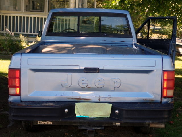 1989 Jeep Comanche Pioneer Standard Cab Pickup 2-Door - photo 5