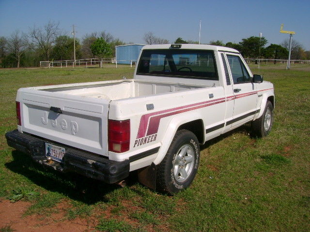 1989 Jeep Comanche - photo 2