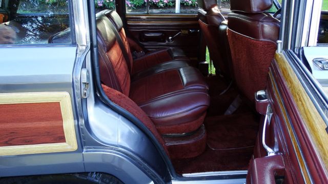 1989 Jeep Wagoneer FACTORY LEATHER - photo 11