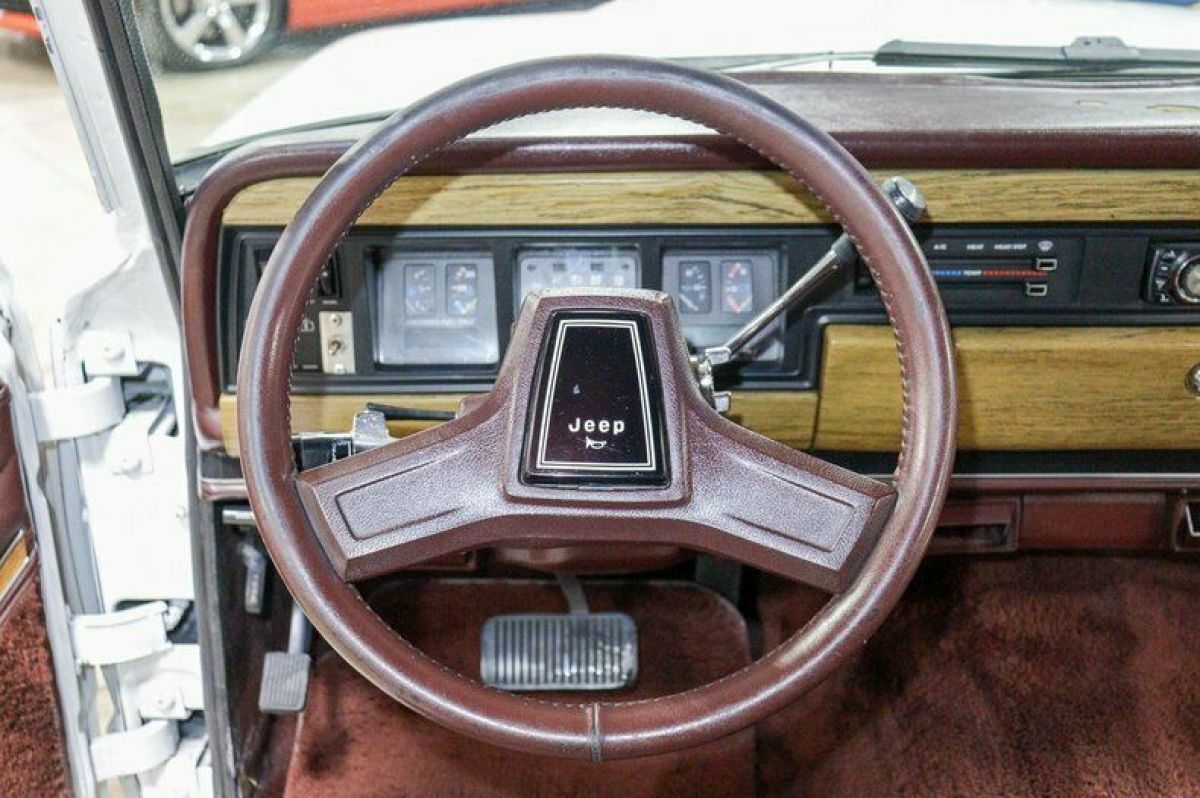 1989 Jeep Wagoneer - photo 12