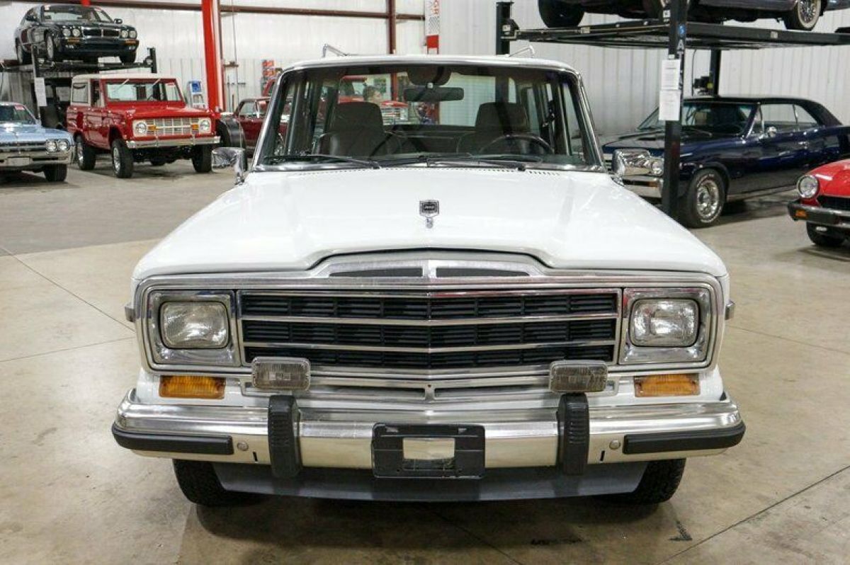1989 Jeep Wagoneer - photo 8